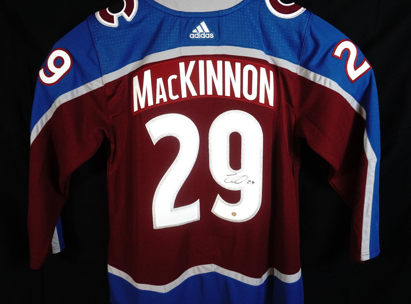 Signed Colorado Avalanche Hockey Jersey | #29 Nathan MacKinnon